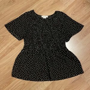 Urban Romantics Black Top!